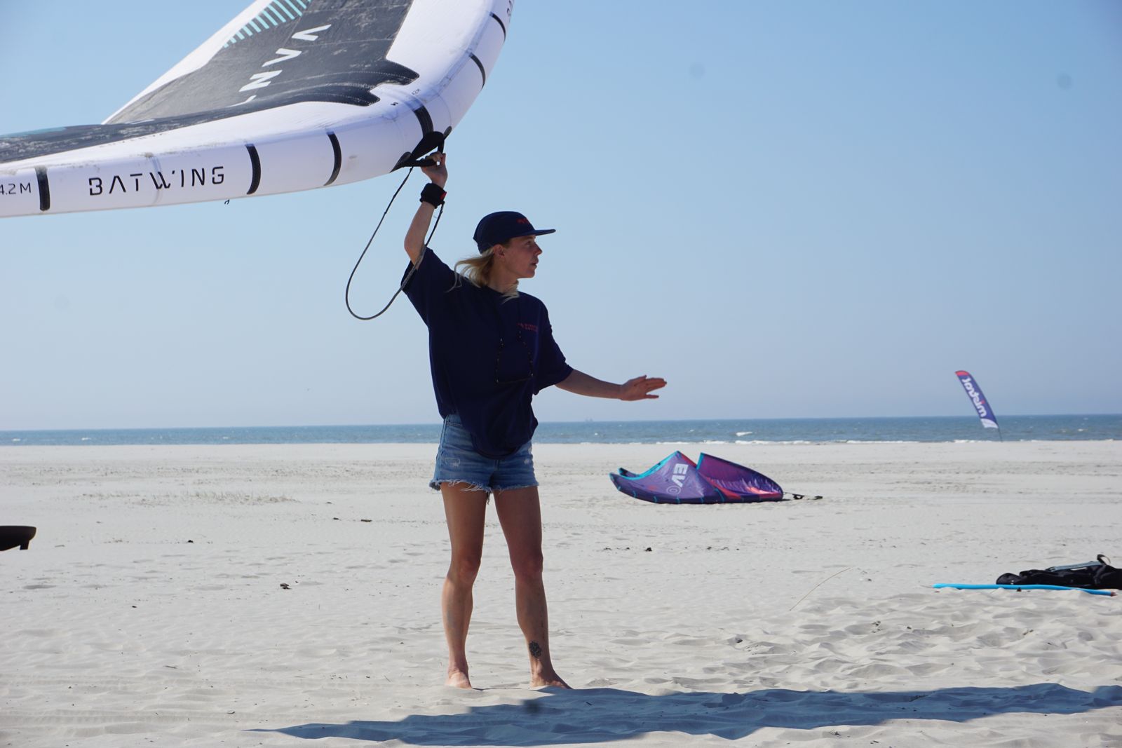 yogales groepsfoto op het strand